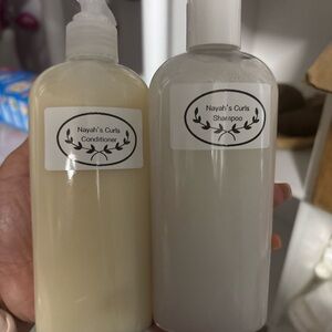 Shampoo and Conditioner Set - Cream and Gray